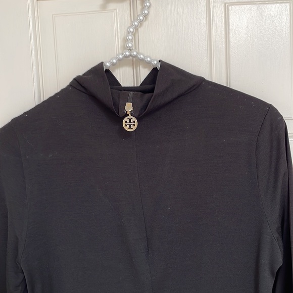 TORY BURCH - BLACK LIGHTWOOL TOP - Picture 6 of 9